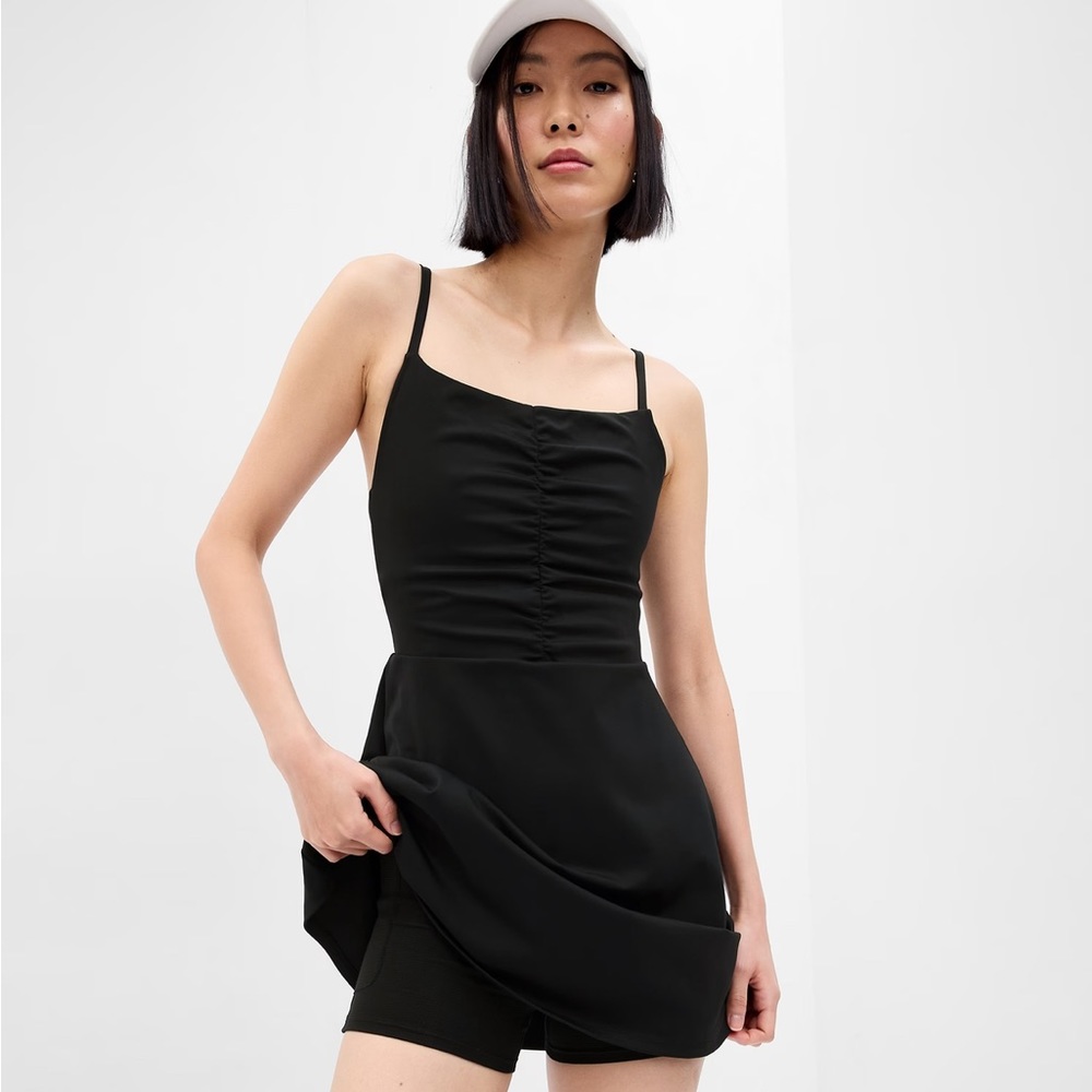 NWT GAP Fit Power Ruched Exercise Dress